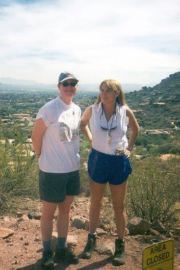 Cindy and Ginni on Camelback.jpg 52.5K